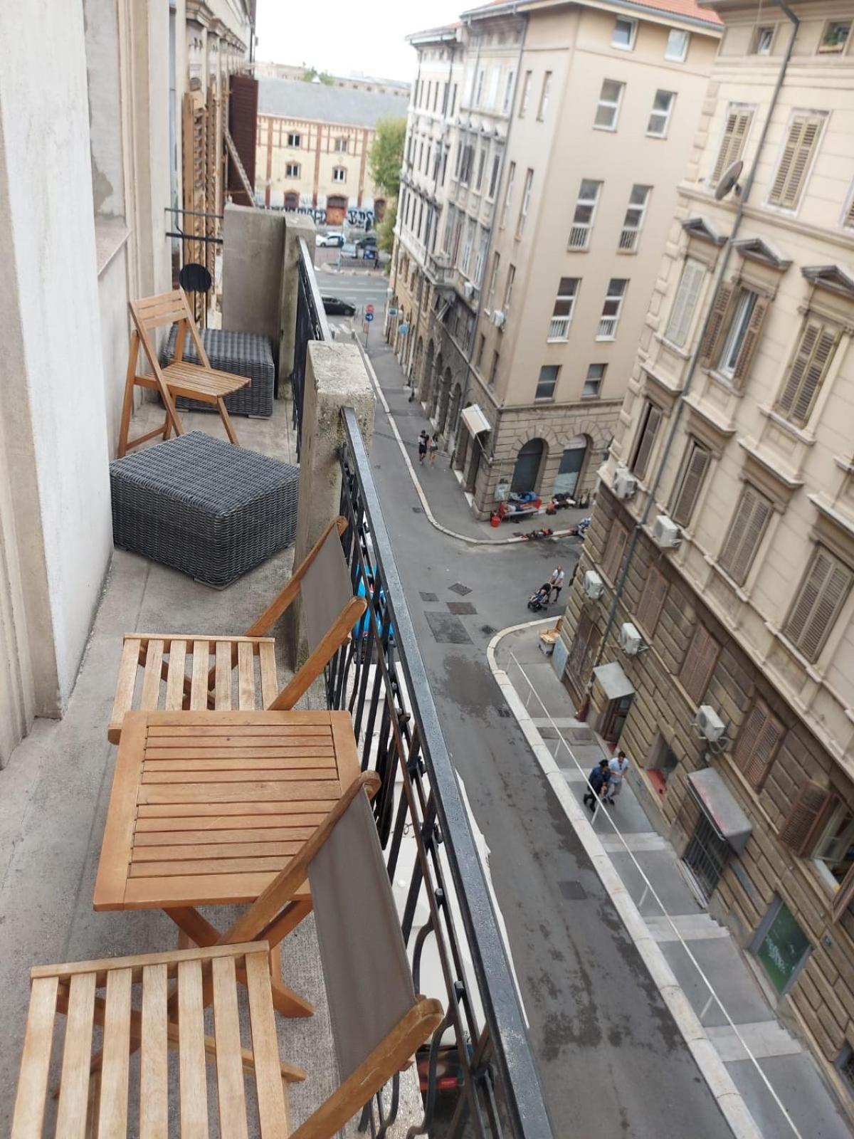 Apartman Vita Lägenhet Rijeka Exteriör bild