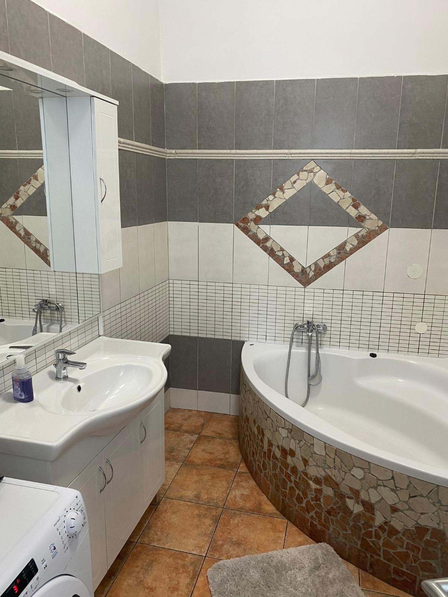 Apartman Vita Lägenhet Rijeka Exteriör bild