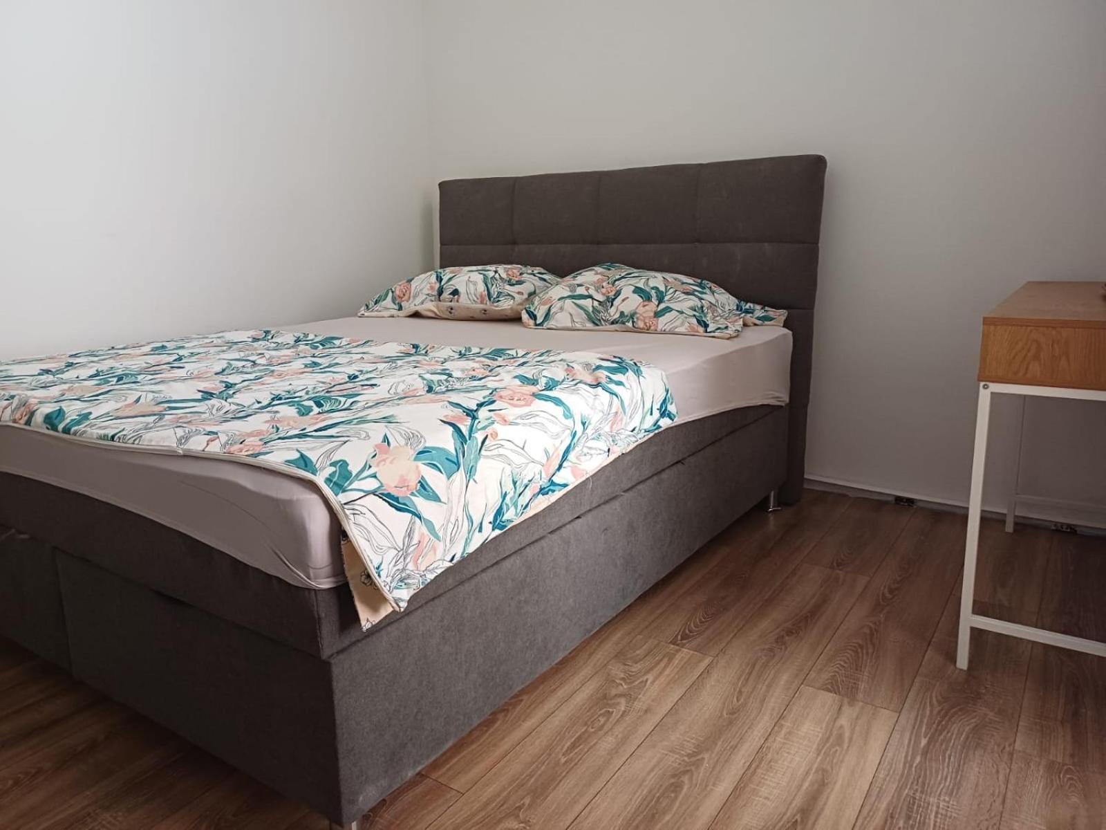Apartman Vita Lägenhet Rijeka Exteriör bild